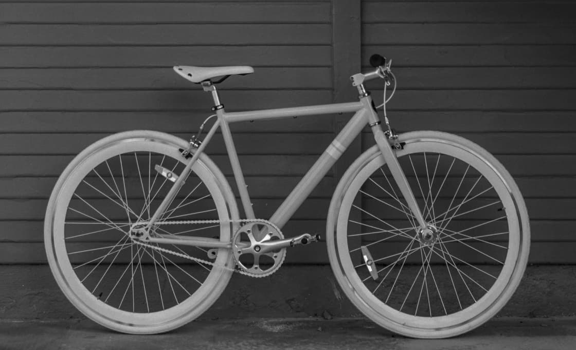 bike cinza